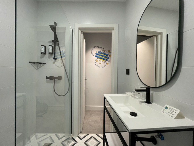 Bathroom 4, Casual Pop Art Hotel by Casual Hoteles, Alicante