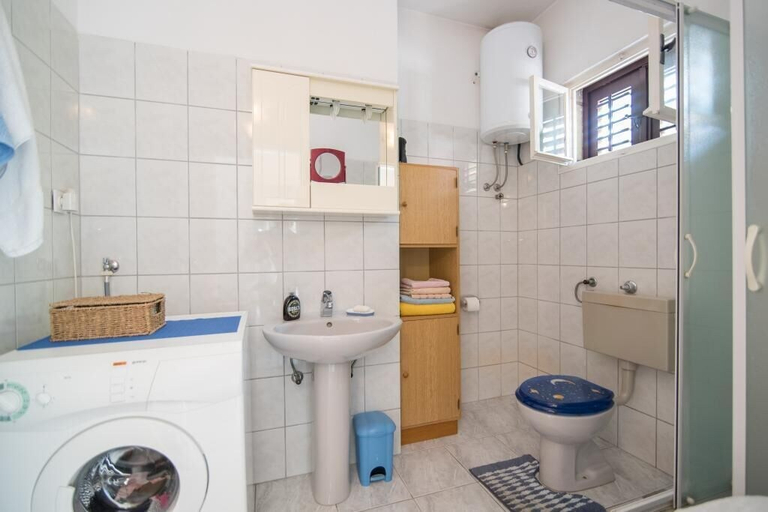 Bathroom 4, Apartment Alana -, Supetar