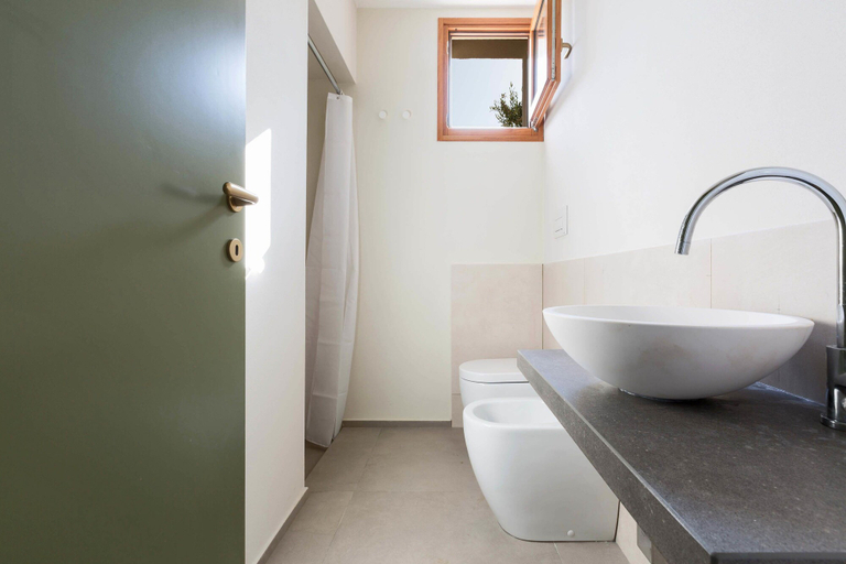 Bathroom 4, Villa Carriero, Lecce