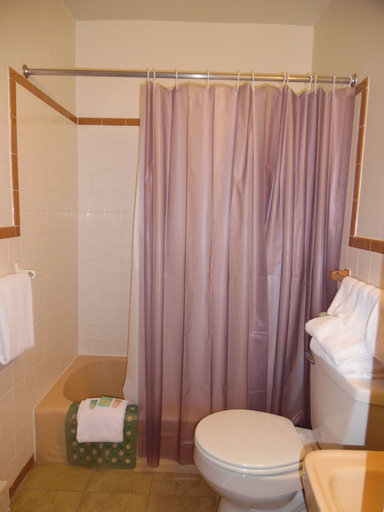 Bedroom 26