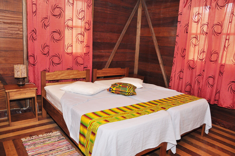 Bedroom 2, Praia Inhame Eco-Lodge, Caué