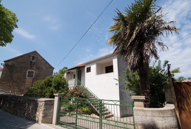 Exterior & Views 2, Apartment Alana -, Supetar