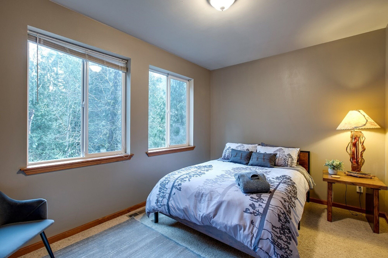 Bedroom 3, 20GS - WiFi - F/P - W/D - Sleeps 6, Whatcom