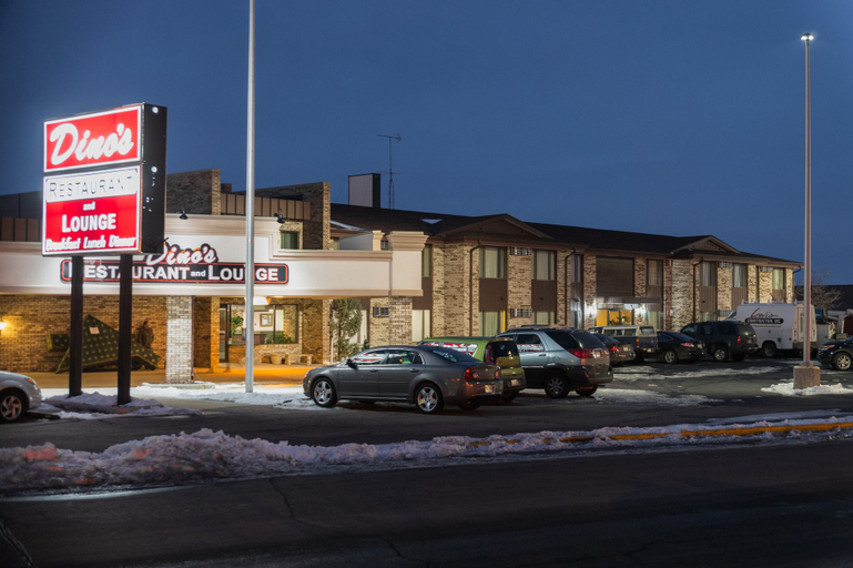 Exterior & Views 2, The Ridge Hotel Portage, Columbia