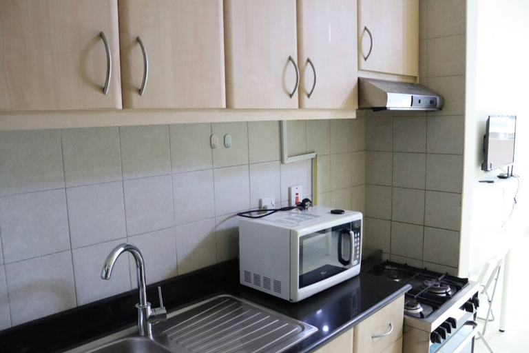 Others 4, Stunning Studio With Close Kitchen And Pool, Dubai
