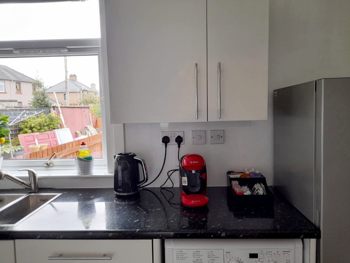 Others 5, House-3br-garden-parking-near Inverness Castle, Highland