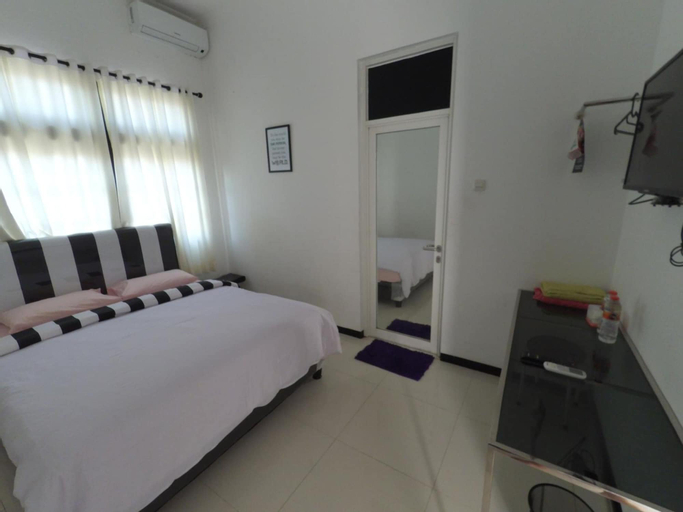 Bedroom 3, Mess Inn Semarang, Semarang