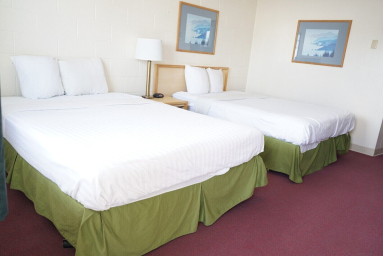 Bedroom 3, Othello Inn And Suites, Adams