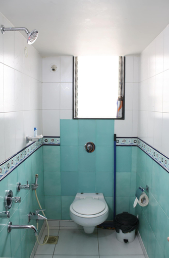 Bathroom 3, Apartment In Mumbai City Centre, Mumbai City