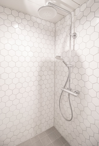 Bathroom 3, Starry, Hakuba