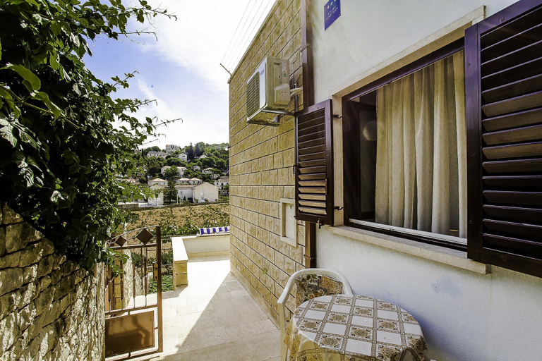 Exterior & Views 2, Apartments Ostoja, Postira