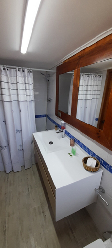Bathroom 5, Hotel CasaQuinchao, Chiloé