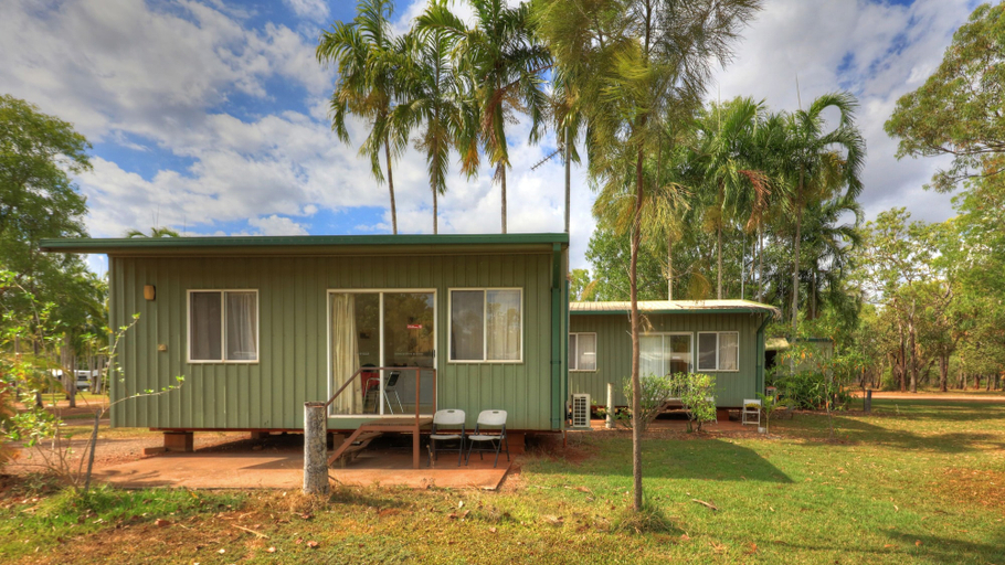 Exterior & Views 2, Batchelor Holiday Park, Coomalie