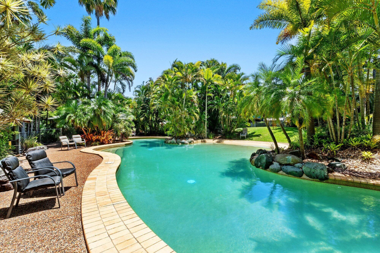 Sport & Beauty, 3BR Beach Escape AC Pool Tennis Wine Coffee Netflx, Maroochy - Mooloolaba