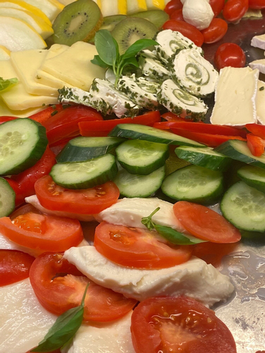 Food & Drinks 13