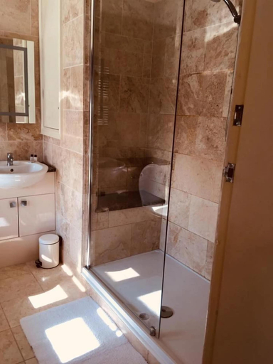 Bathroom 4, Brass Castle Country House Accommodation, Redcar and Cleveland