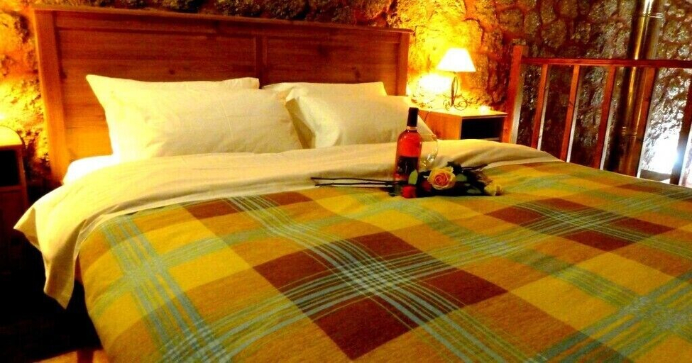 Bedroom 3, Paliokastro Guesthouse, Peloponnese