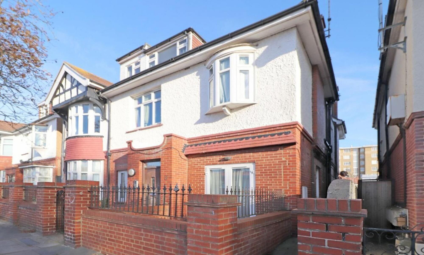 Exterior & Views 2, Brunswick Fab Pad - 2 Bedroom 2 Bathroom Garden View Balcony, Brighton and Hove