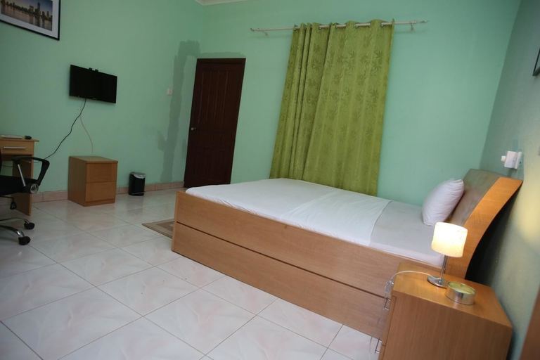 Bedroom 2, Akmary Guest House, Accra