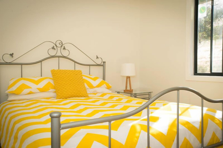 Bedroom 3, Riesling Country Cottages, Clare and Gilbert Valleys