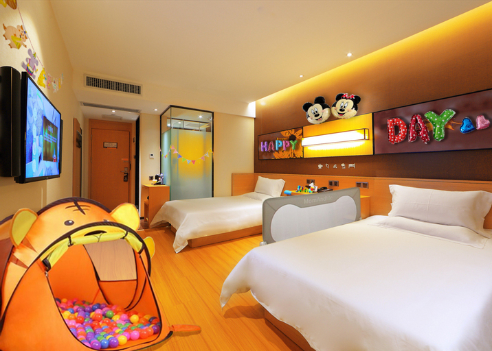 Bedroom 2, IU Hotel Beijing Yizhuang Economic Development Zone 2nd Chuangke Street, Beijing