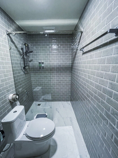 Bathroom 3, YAMEE Homestay cafe, Mae Sai