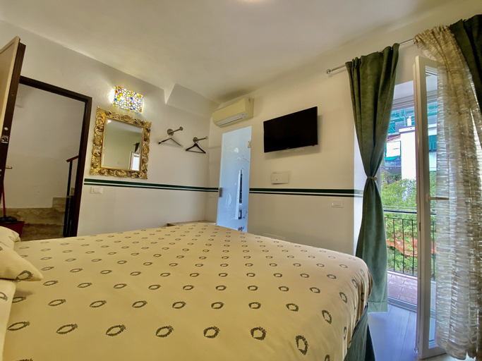 Bedroom 15
