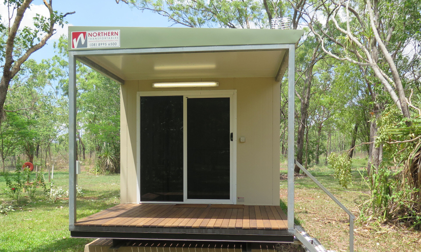 Exterior & Views 2, Batchelor Holiday Park, Coomalie