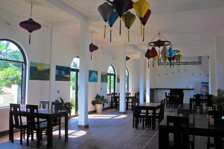 Food & Drinks, Karst Villas Phong Nha, Bố Trạch