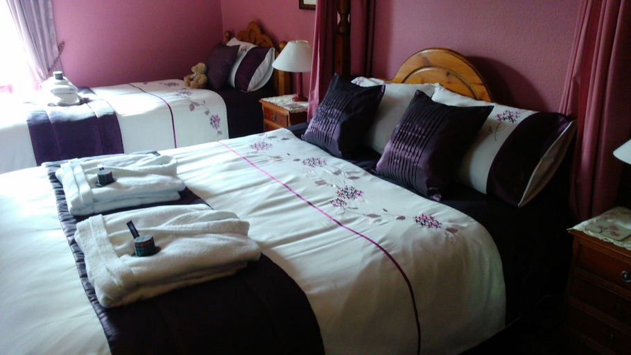 Bedroom 3, Disblair House, Aberdeenshire