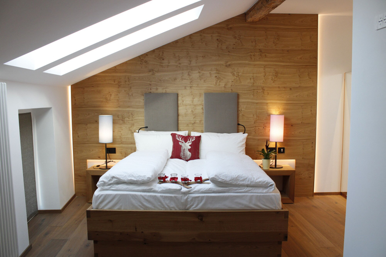 Bedroom 4, Hotel Ristorante-Pizzeria Al Cervo, Bolzano