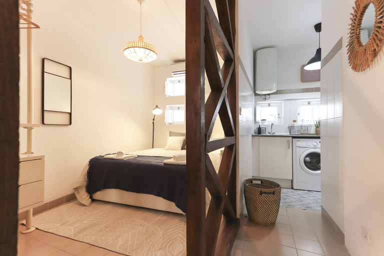 Bedroom 3, Golden Studio by Homing, Lisbon