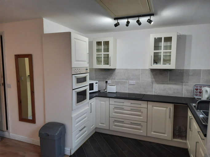 Others 5, Winterton Hall Studio Flat - 2 Berth, Norfolk
