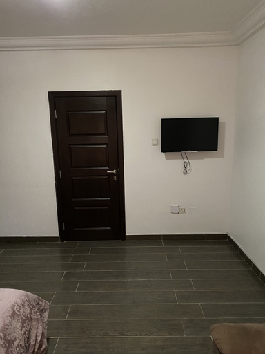 Others 5, 3-bed Apartment, Sleeps 6 With Wi-fi, Tema