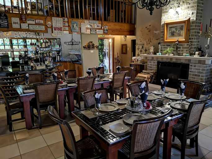 Food & Drinks 4, Amazian Mountain River Lodge, Sisonke