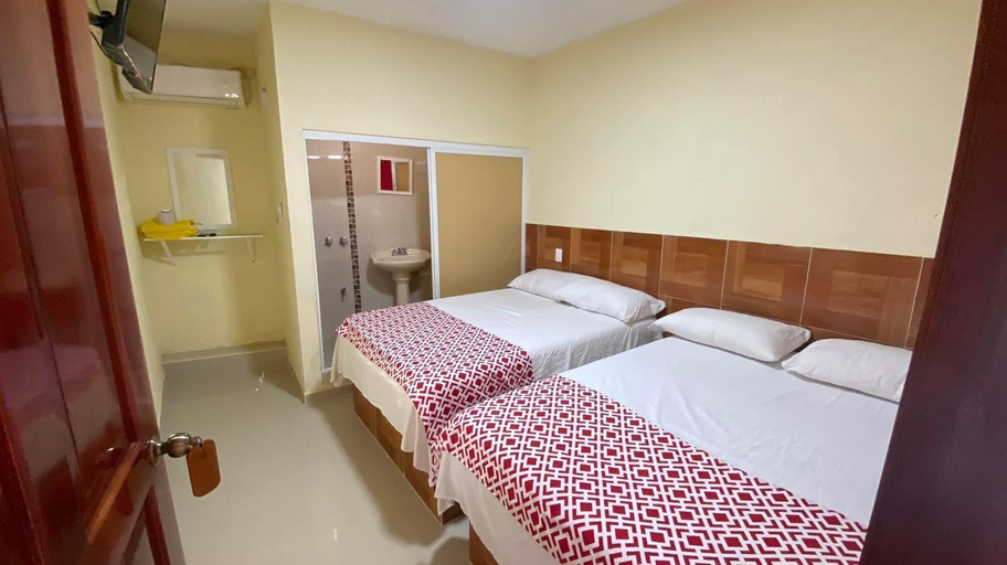 Bedroom 5, Hotel Grijalva, Centla
