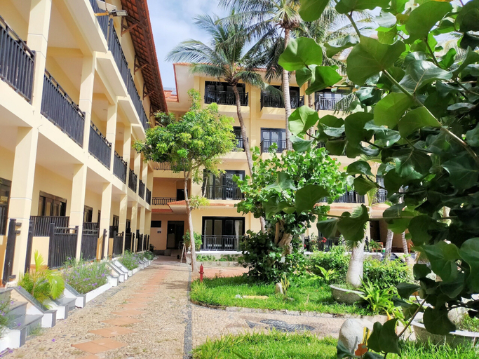 Exterior & Views 2, Hon Rom Central Beach Resort, Phan Thiết