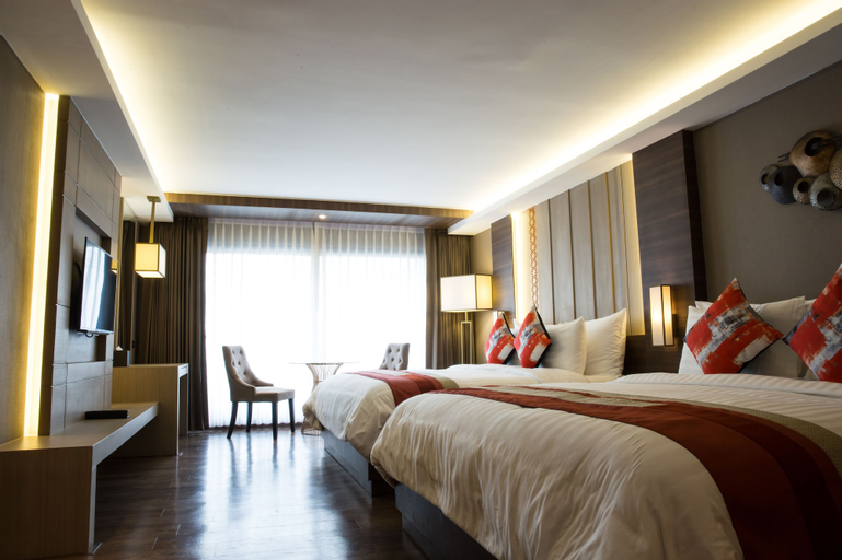 Bedroom 12