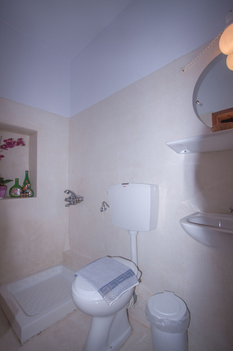 Bathroom 5, Casa Calda, Epirus