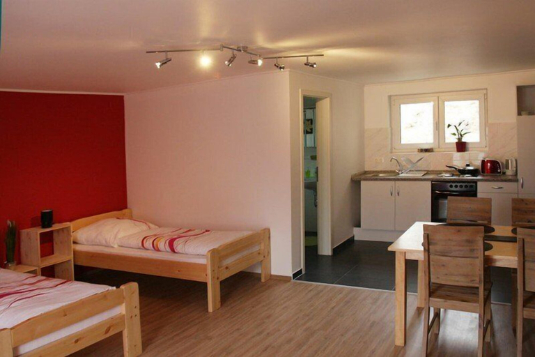 Bedroom 2, Gästehaus Silvia, Main-Kinzig-Kreis