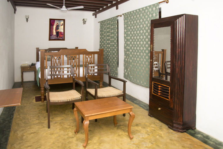 Others 4, Esparan Heritage, Puducherry