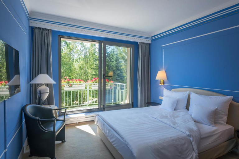 Bedroom 6