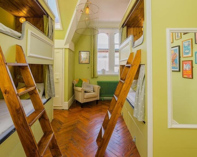 Others 4, Mrs Potts Hostel, Cardiff