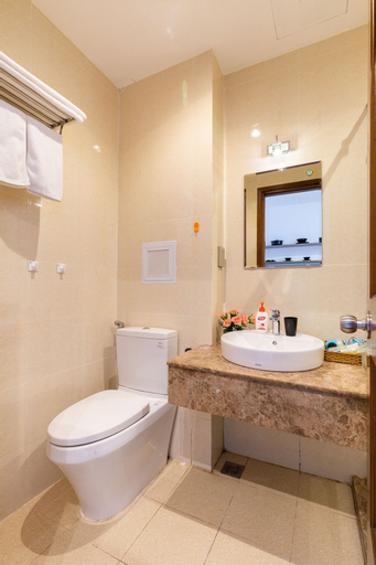 Bedroom 5, Le Hieu Apartment at Sky Center, Tân Bình