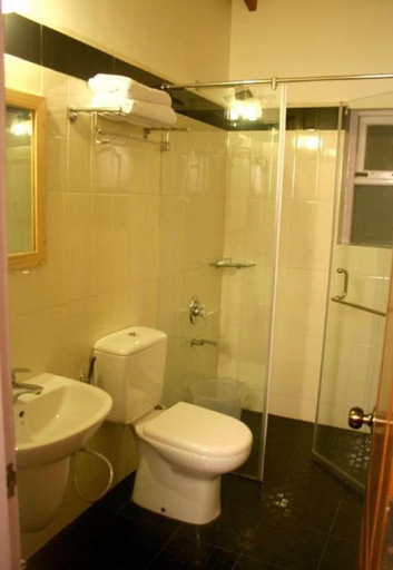 Bathroom 3, Altius Nest, Dindigul