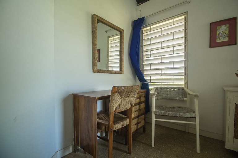 Others 5, Villa Island Breeze