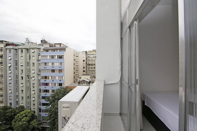 Others 5, Rio Rentals 021- C066 Studio com maquina de lavar em Copacabana, Rio de Janeiro
