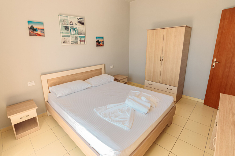 Bedroom 2, Hotel Azzurro, Sarandës