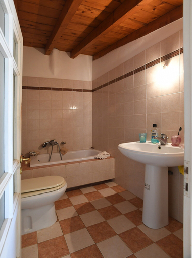 Bathroom 4, Sophisticated Central House Tinos, South Aegean