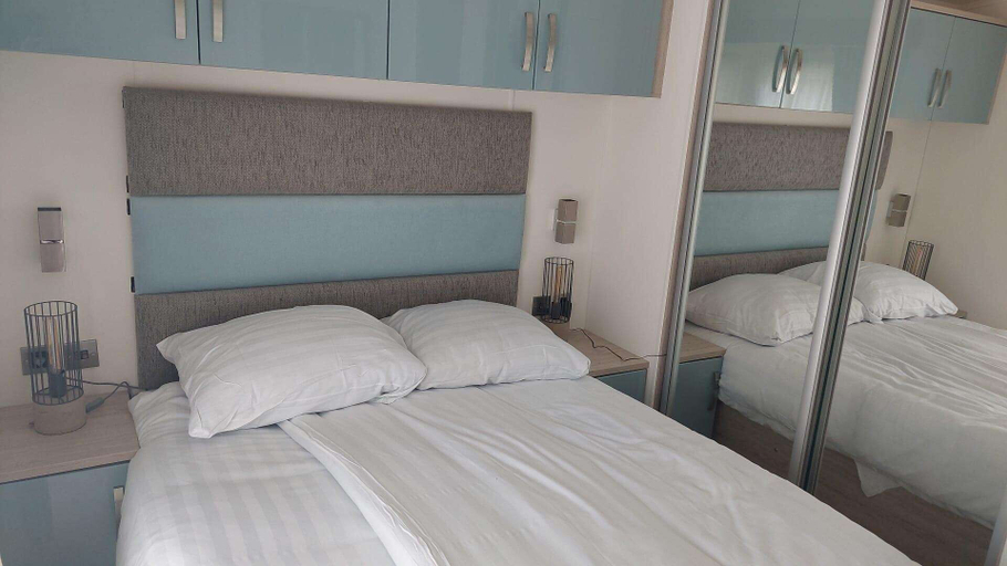 Bedroom 3, EuroParcs Resort de Biesbosch, Dordrecht